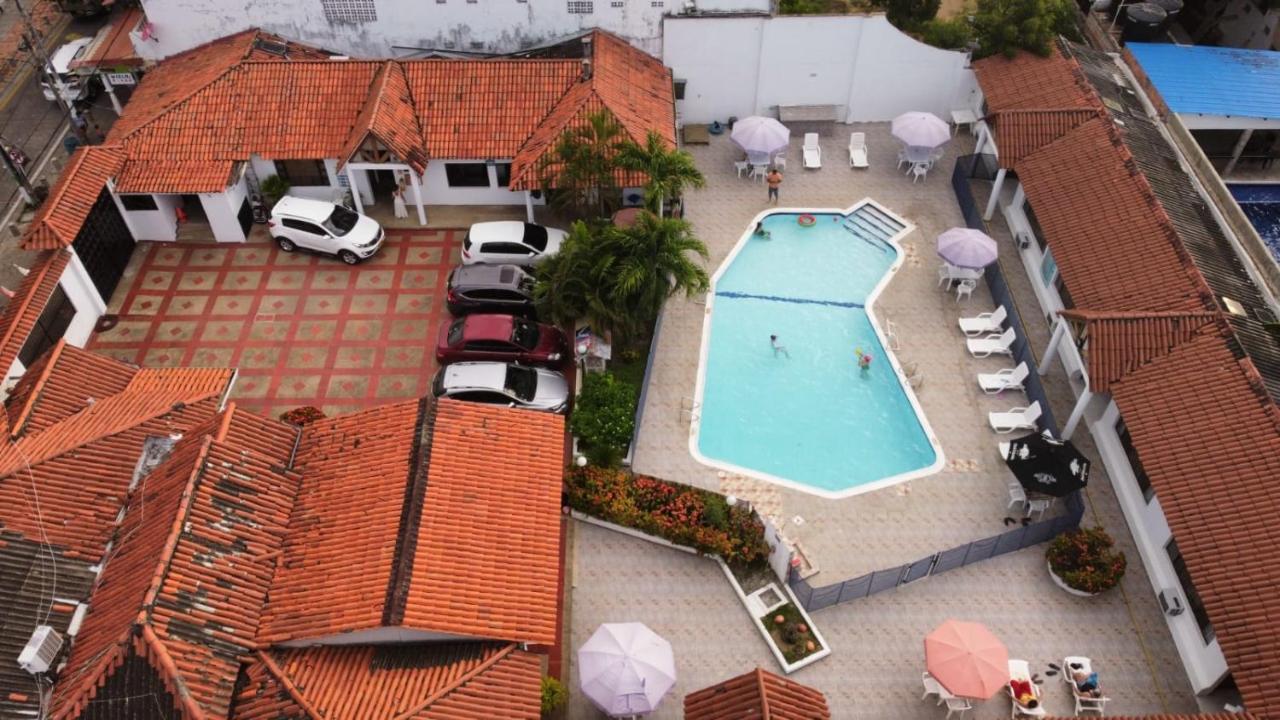 Hotel Villa Ricaurte Buitenkant foto