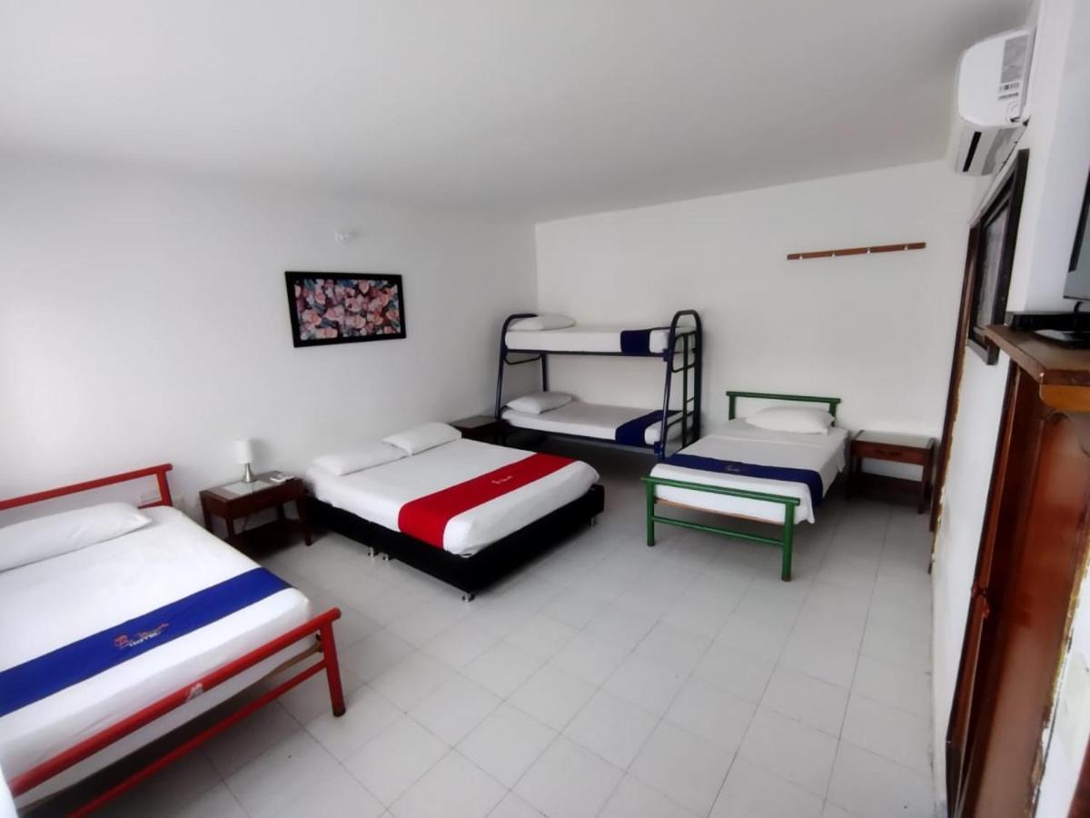 Hotel Villa Ricaurte Buitenkant foto