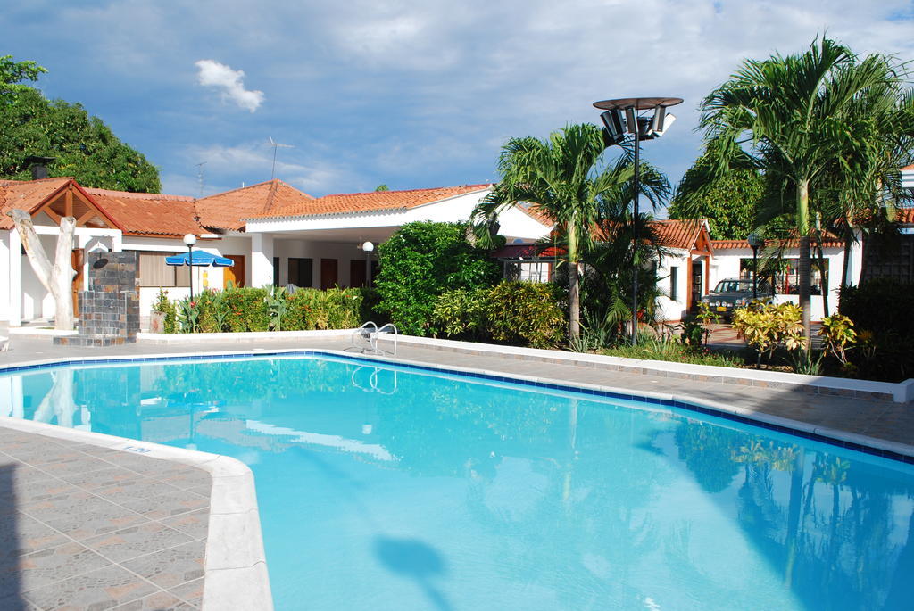 Hotel Villa Ricaurte Buitenkant foto